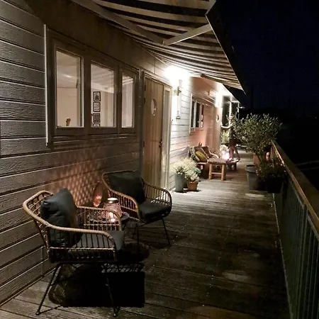 Slapenopdewaal Bed & Breakfast *