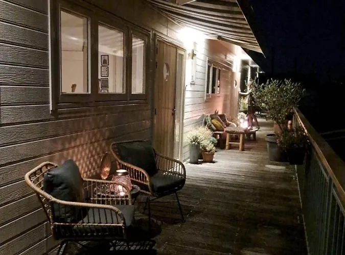 Slapenopdewaal Bed & Breakfast 4*