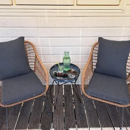 Slapenopdewaal B&B 베네덴리우벤