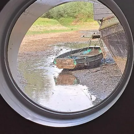 Slapenopdewaal 베네덴리우벤